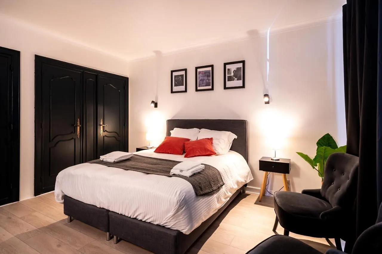 The Rose Suites Brygge Bed & Breakfast