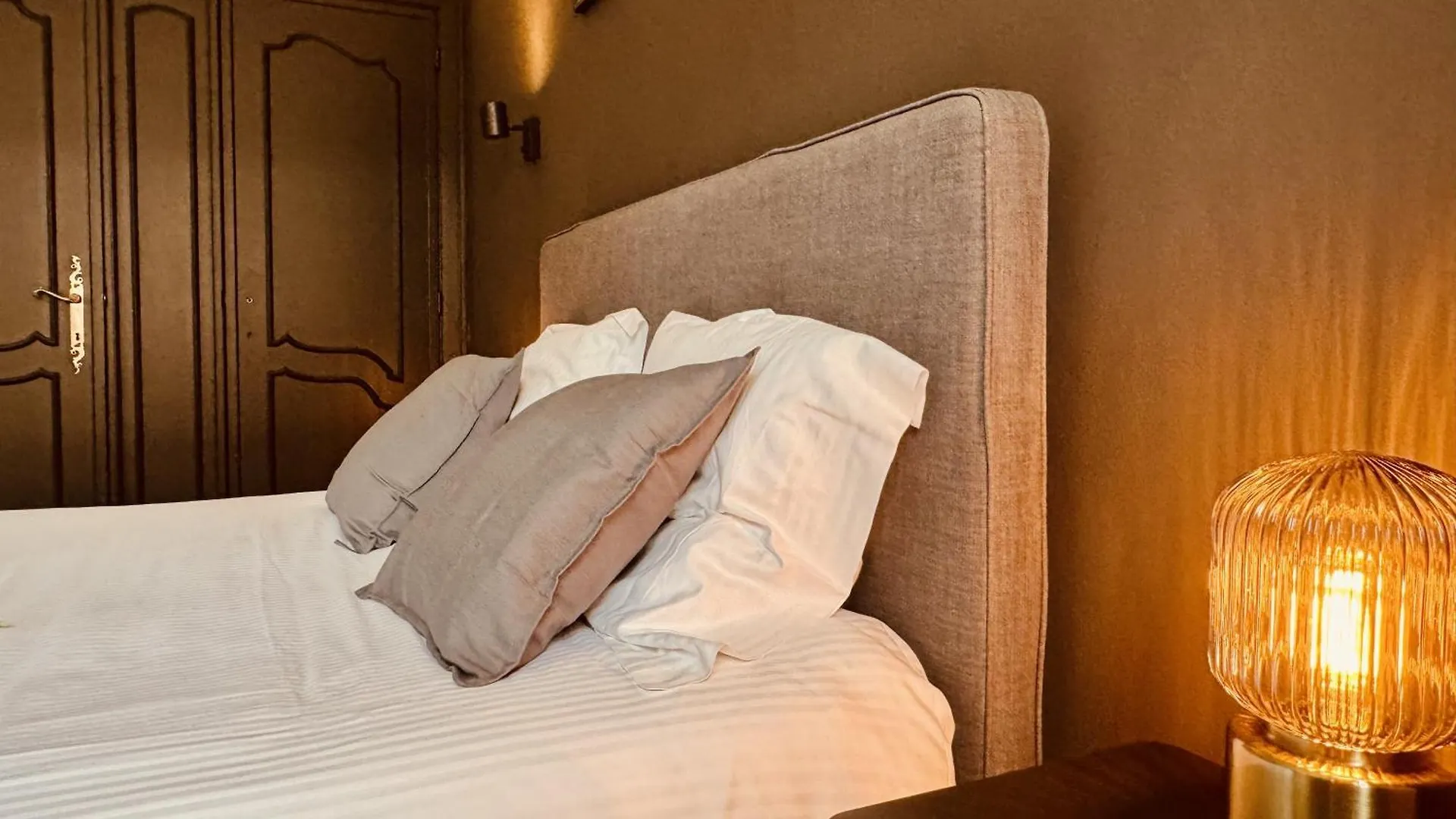 Bed & Breakfast The Rose Suites Bruges