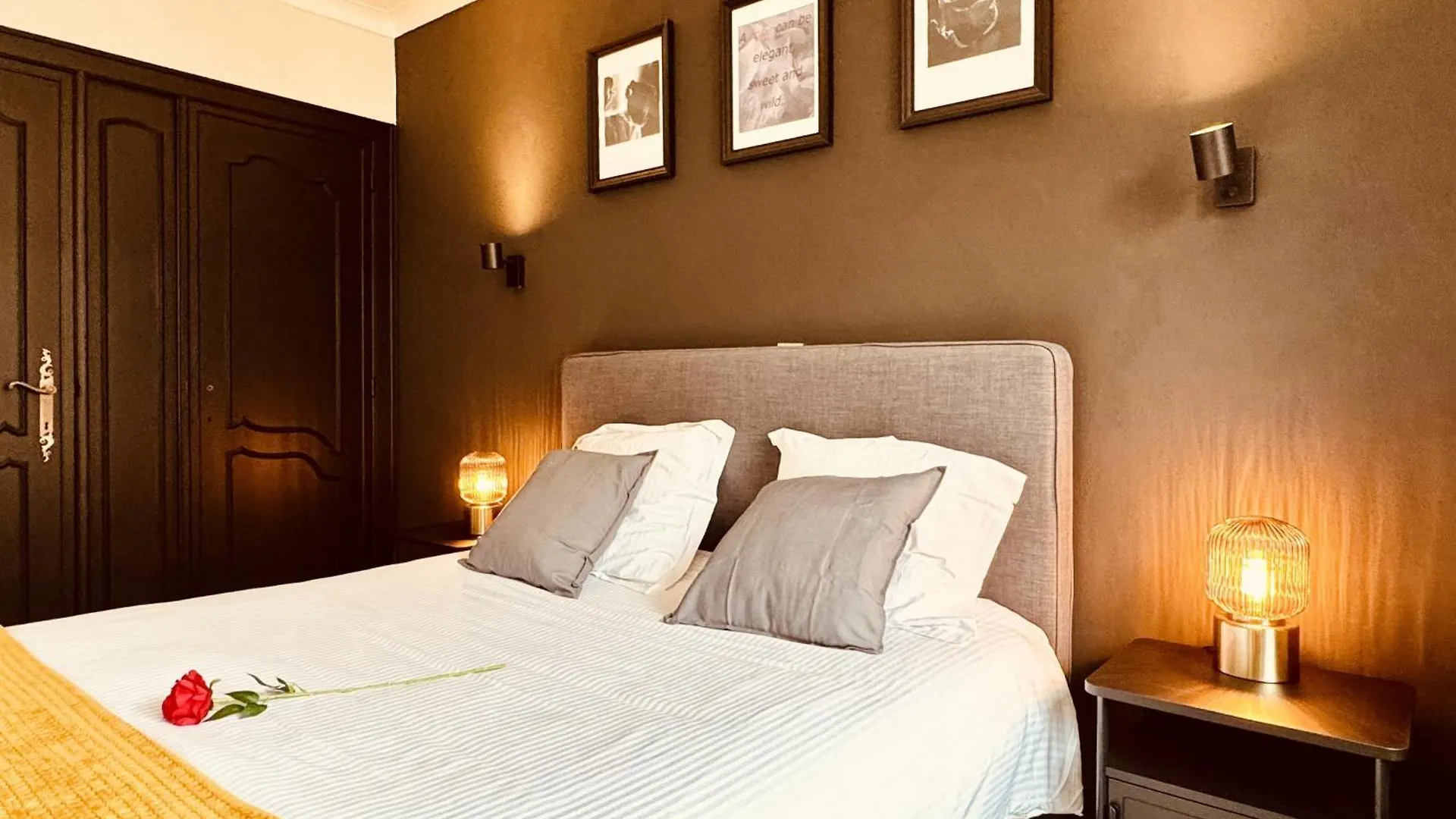 The Rose Suites Bruges Bed & Breakfast
